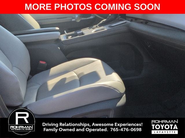 2026 Toyota Sienna XLE 8 Passenger