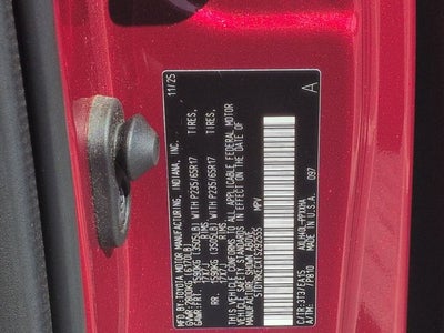2026 Toyota Sienna XLE 8 Passenger