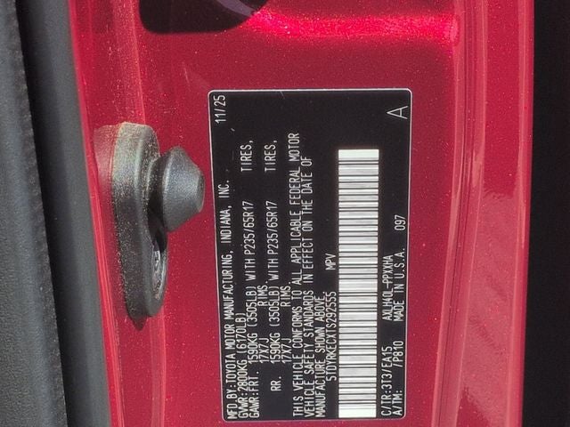 2026 Toyota Sienna XLE 8 Passenger