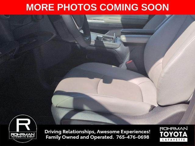 2026 Toyota Sienna XLE 8 Passenger