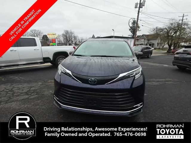 2022 Toyota Sienna XLE 7 Passenger