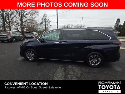 2022 Toyota SIENNA XLE AWD XLE 7 Passenger