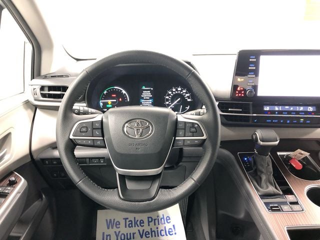 2023 Toyota Sienna XLE 7 Passenger
