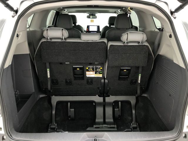 2023 Toyota Sienna XLE 7 Passenger