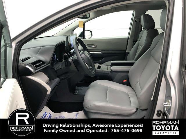 2023 Toyota Sienna XLE 7 Passenger
