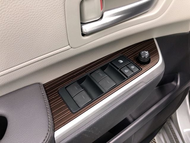 2021 Toyota Sienna XLE 7 Passenger