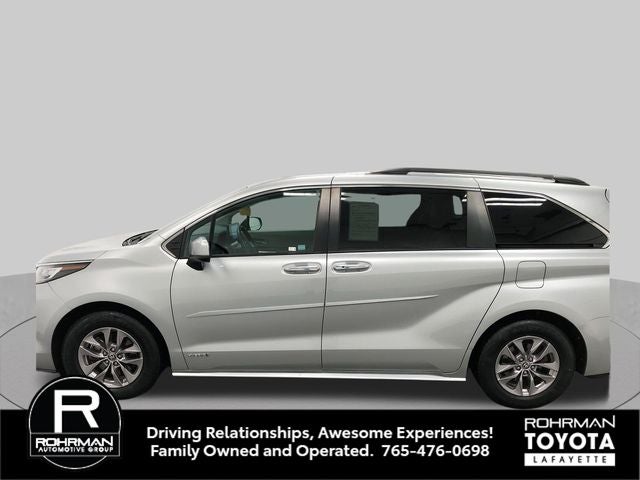 2021 Toyota Sienna XLE 7 Passenger