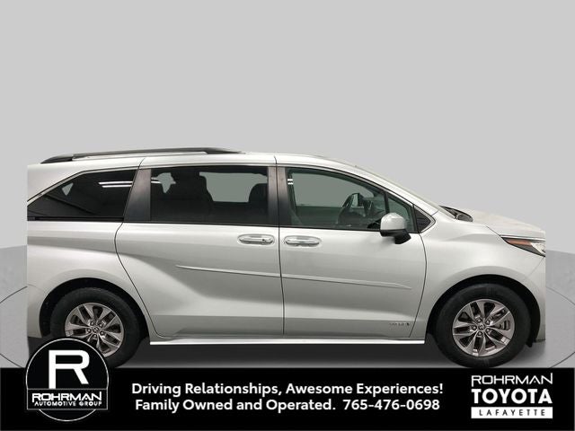 2021 Toyota Sienna XLE 7 Passenger