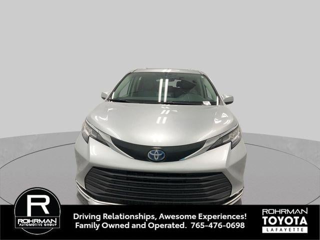 2021 Toyota Sienna XLE 7 Passenger