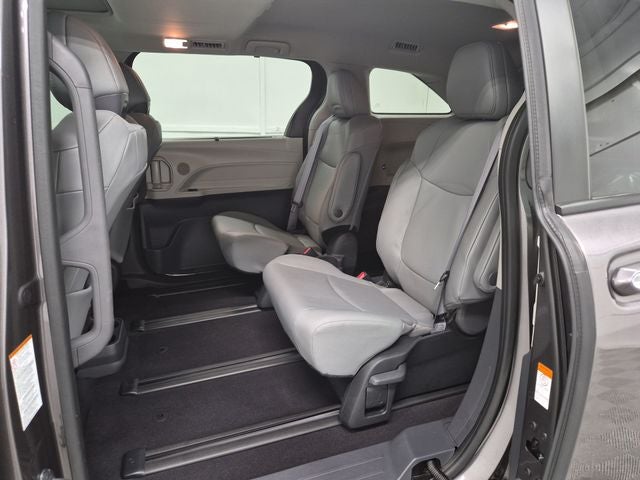 2024 Toyota SIENNA XLE AWD XLE 7 Passenger