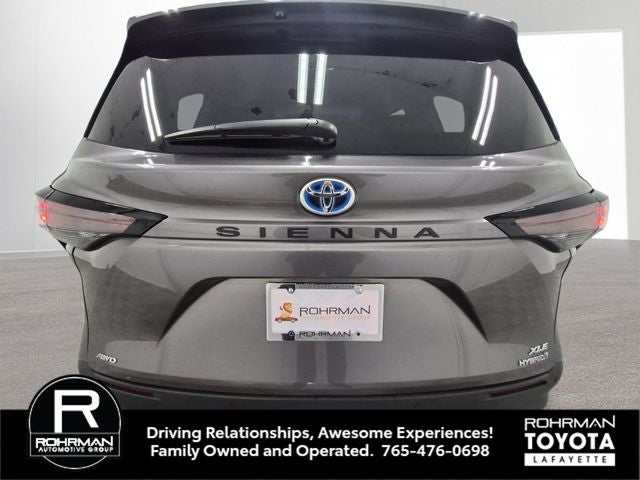 2024 Toyota SIENNA XLE AWD XLE 7 Passenger