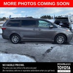 2020 Toyota SIENNA XLE 3.5L XLE 8 Passenger