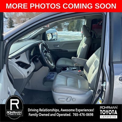 2020 Toyota SIENNA XLE 3.5L XLE 8 Passenger