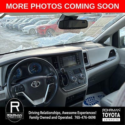 2020 Toyota SIENNA XLE 3.5L XLE 8 Passenger