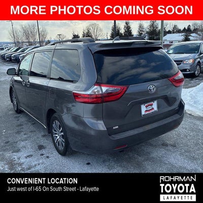 2020 Toyota SIENNA XLE 3.5L XLE 8 Passenger