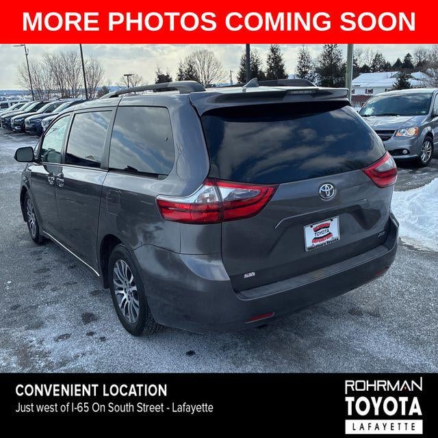 2020 Toyota SIENNA XLE 3.5L XLE 8 Passenger