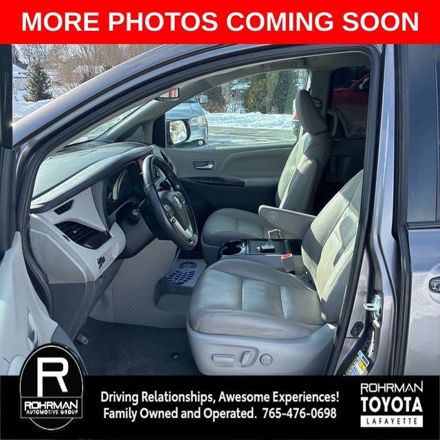 2020 Toyota SIENNA XLE 3.5L XLE 8 Passenger