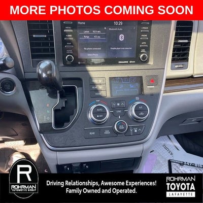 2020 Toyota Sienna XLE 8 Passenger