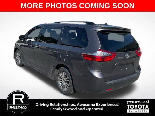 2020 Toyota Sienna XLE 8 Passenger