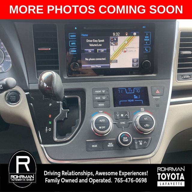 2017 Toyota Sienna XLE 8 Passenger