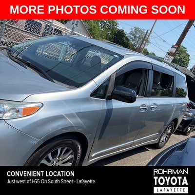 2019 Toyota Sienna XLE 8 Passenger