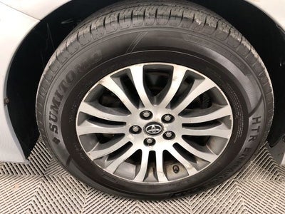 2019 Toyota Sienna XLE 8 Passenger