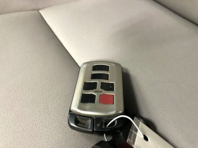 2019 Toyota Sienna XLE 8 Passenger