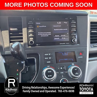 2019 Toyota Sienna XLE 8 Passenger