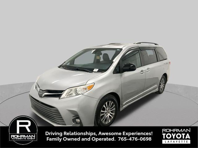 2019 Toyota Sienna XLE 8 Passenger