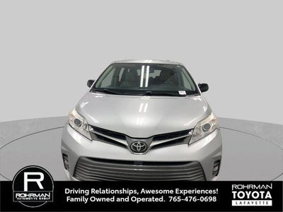 2019 Toyota Sienna XLE 8 Passenger