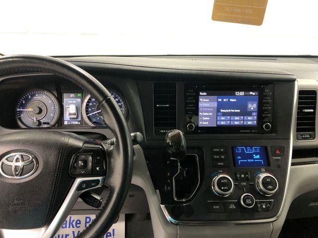 2019 Toyota Sienna XLE 8 Passenger