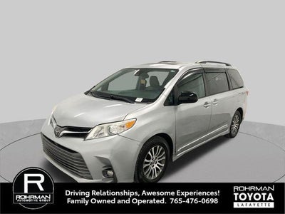 2019 Toyota Sienna XLE 8 Passenger