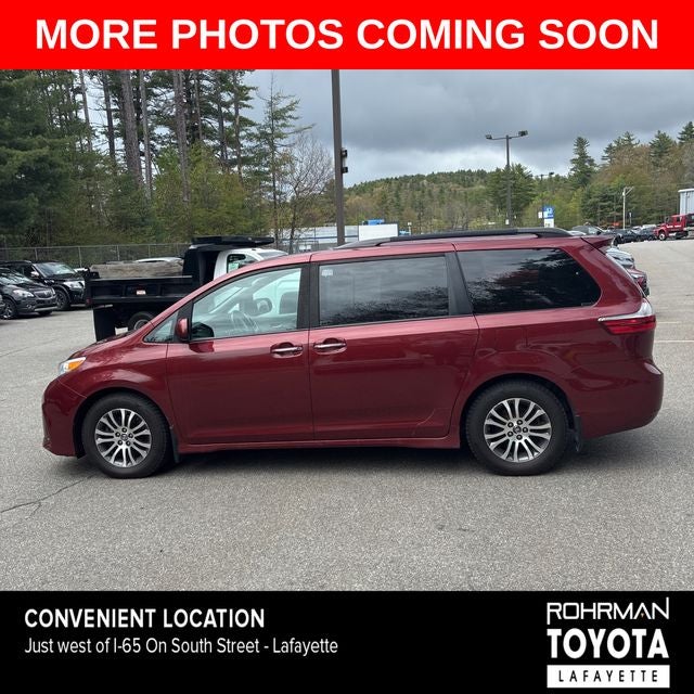 2019 Toyota Sienna XLE 8 Passenger