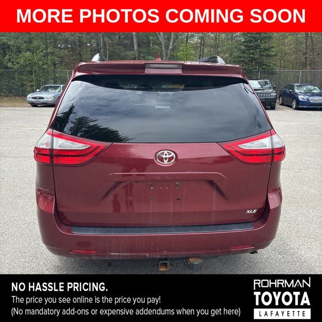 2019 Toyota Sienna XLE 8 Passenger