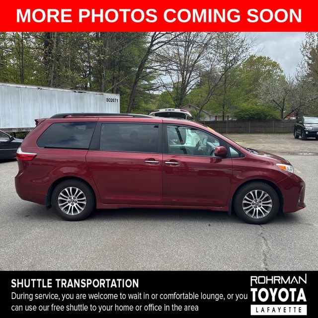 2019 Toyota Sienna XLE 8 Passenger