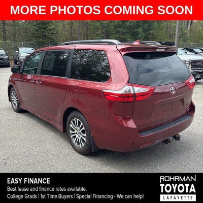 2019 Toyota Sienna XLE 8 Passenger