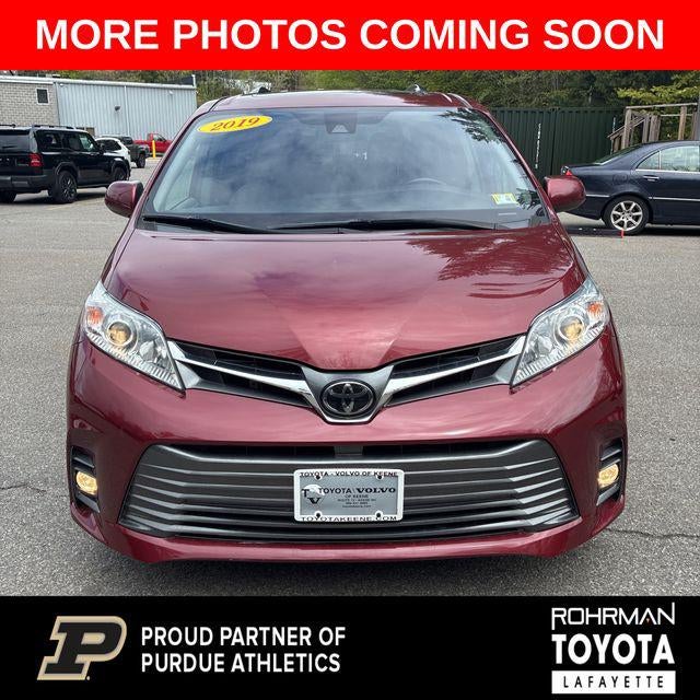 2019 Toyota Sienna XLE 8 Passenger