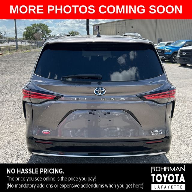 2021 Toyota SIENNA LIMITED Limited 7 Passenger