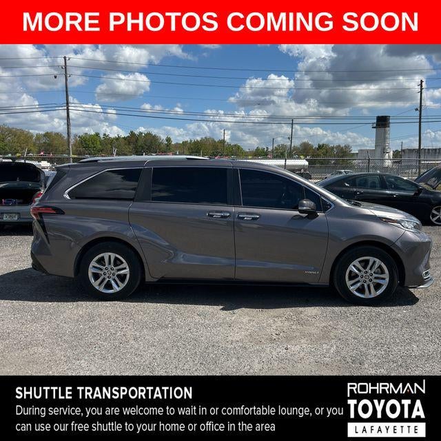 2021 Toyota SIENNA LIMITED Limited 7 Passenger