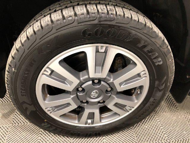 2019 Toyota Tundra Platinum 5.7L V8