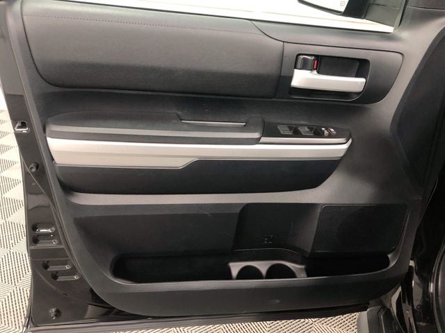 2015 Toyota TUNDRA 4X4 SR5 CrewMax