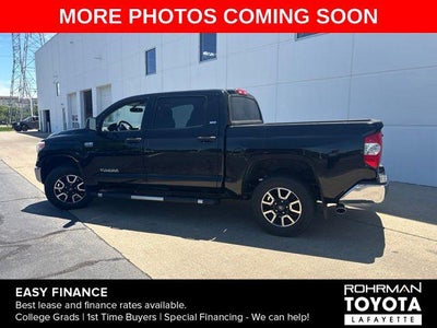 2015 Toyota TUNDRA 4X4 SR5 CrewMax