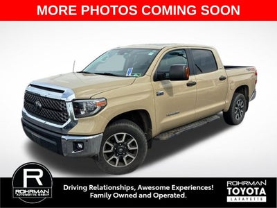 2018 Toyota 4X4 TUNDRA CREWMAX SR5 5.7L SR5