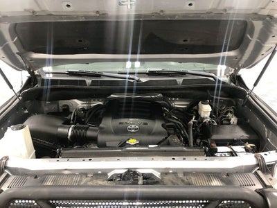 2017 Toyota 4X4 TUNDRA CREWMAX SR5 5.7L SR5