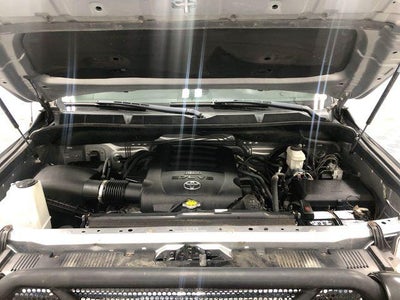 2017 Toyota 4X4 TUNDRA CREWMAX SR5 5.7L SR5