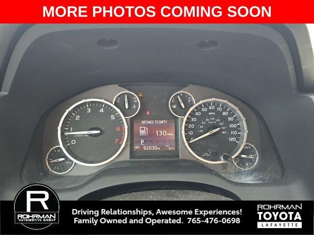 2017 Toyota 4X4 TUNDRA CREWMAX SR5 5.7L SR5