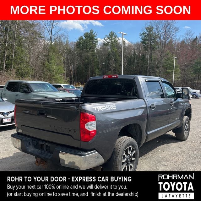 2015 Toyota TUNDRA 4X4 SR5 CrewMax