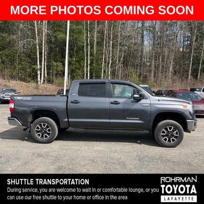 2015 Toyota TUNDRA 4X4 SR5 CrewMax