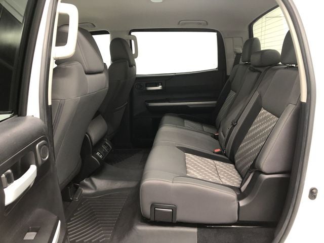 2020 Toyota TUNDRA 4X4 SR5