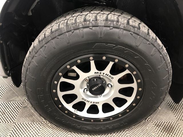 2020 Toyota TUNDRA 4X4 SR5